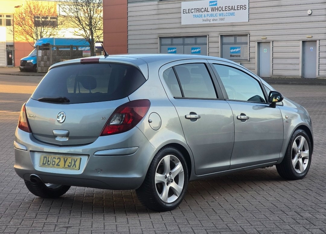 Used Vauxhall Corsa 2013 for sale - 77921570: Photo 2