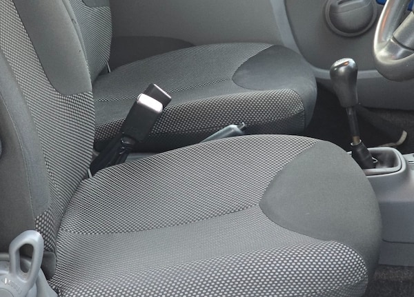 Used Toyota AYGO 2009 for sale - 76185940: Photo 10