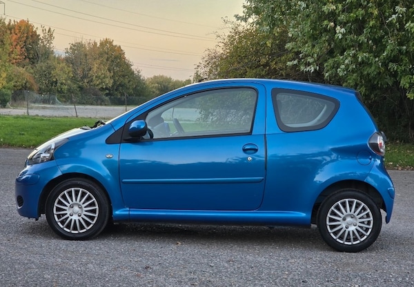 Used Toyota AYGO 2009 for sale - 76185940: Photo 5