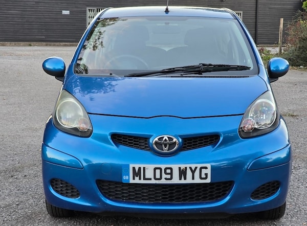 Used Toyota AYGO 2009 for sale - 76185940: Photo 8