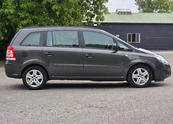 Used Vauxhall Zafira 2013 for sale - 76130351: Photo 6