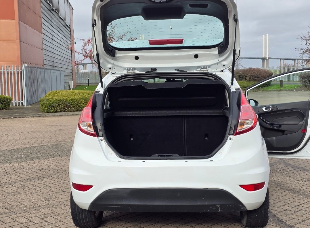 Used Ford Fiesta 2014 for sale - 77629290: Photo 11