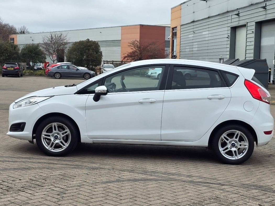 Used Ford Fiesta 2014 for sale - 77629290: Photo 5