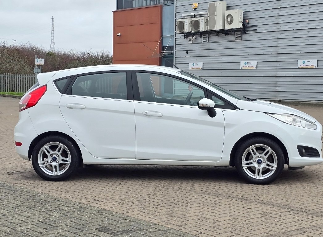 Used Ford Fiesta 2014 for sale - 77629290: Photo 6