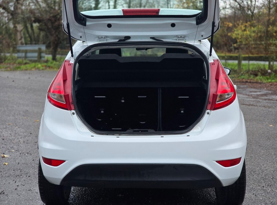 Used Ford Fiesta 2011 for sale - 76581211: Photo 12