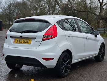 Used Ford Fiesta 2011 for sale - 76581211: Photo