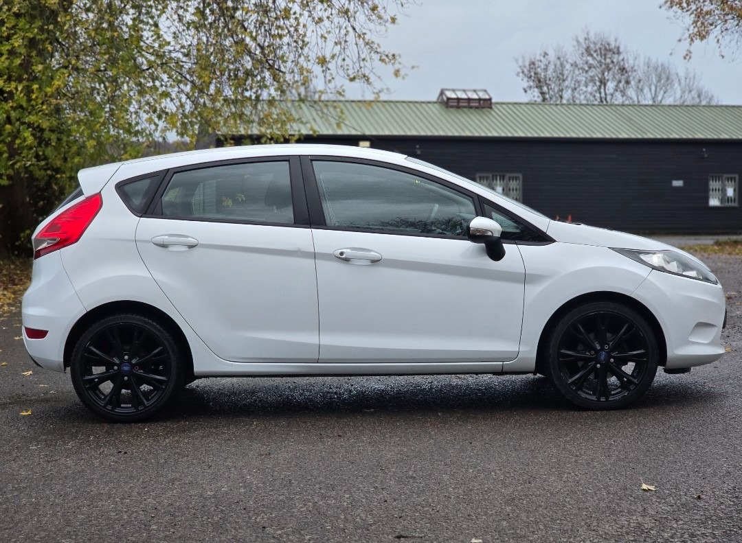 Used Ford Fiesta 2011 for sale - 76581211: Photo 6