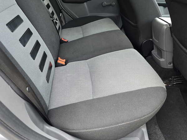 Used Ford Focus 2010 for sale - 75655686: Photo 12