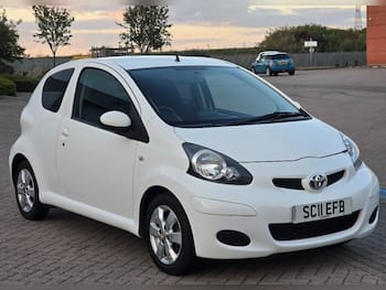 Used Toyota AYGO 2011 for sale - 79859536: Photo