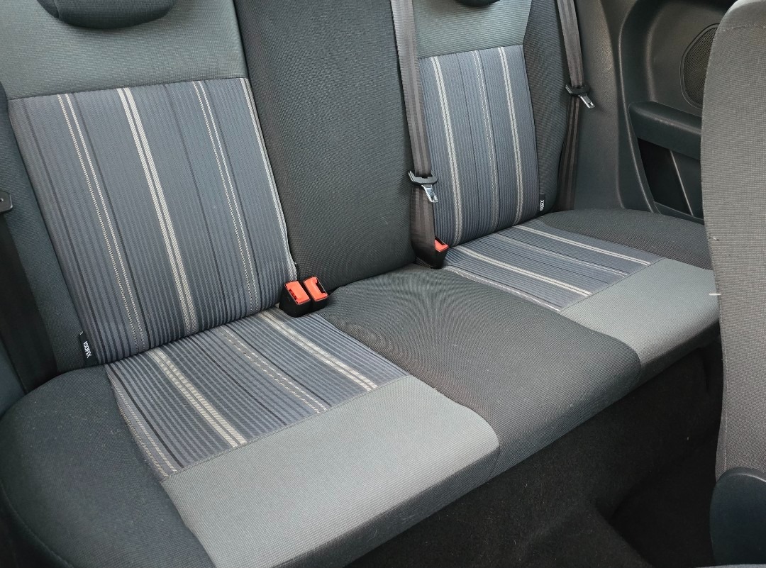 Used Ford Fiesta 2010 for sale - 76394948: Photo 10