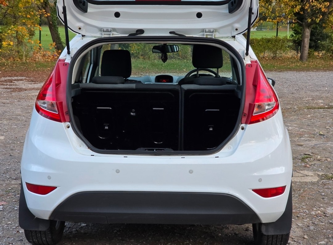 Used Ford Fiesta 2010 for sale - 76394948: Photo 13