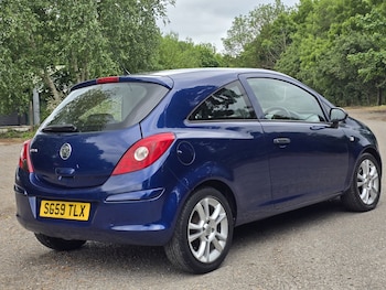 Used Vauxhall Corsa 2010 for sale - 75259711: Photo