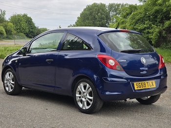 Used Vauxhall Corsa 2010 for sale - 75259711: Photo