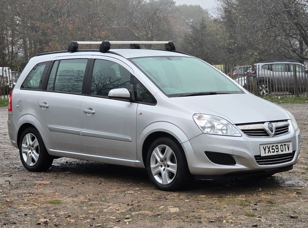 Used Vauxhall Zafira 2010 for sale - 76590233: Photo 1