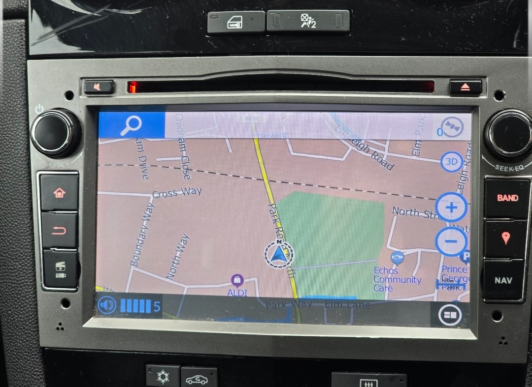 Used Vauxhall Corsa 2015 for sale - 77845221: Photo 8