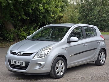 Used Hyundai i20 2012 for sale - 79820108: Photo