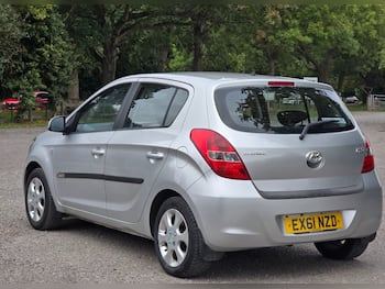 Used Hyundai i20 2012 for sale - 79820108: Photo