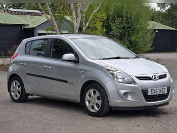 Used Hyundai i20 2012 for sale - 79820108: Photo