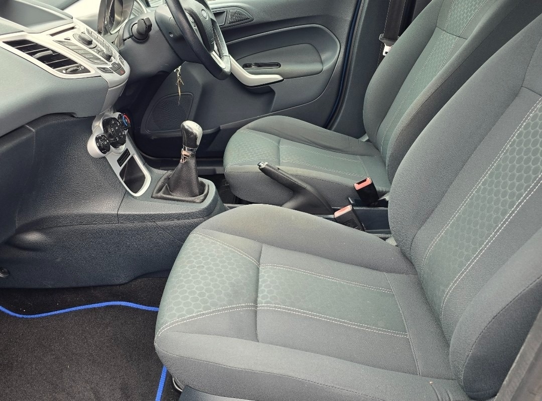 Used Ford Fiesta 2011 for sale - 77477979: Photo 9