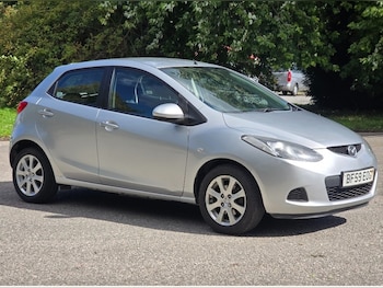Used Mazda Mazda2 2010 for sale - 75913755: Photo