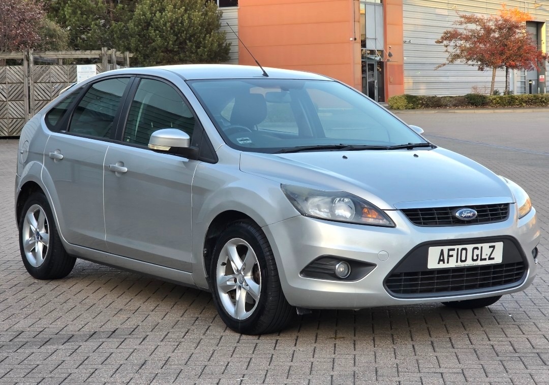 Used Ford Focus 2010 for sale - 76941417: Photo 3