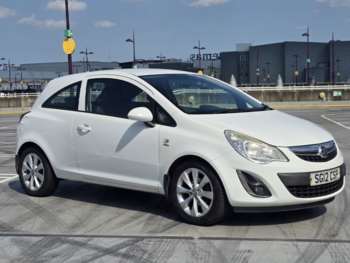 2012 (12) - 1.2 Active 3dr [AC]. LONG MOT. FULL SERVICE HISTORY. 3 OWNERS PRIVACY GLASS