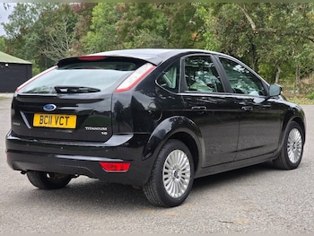 Used Ford Focus 2011 for sale - 76076960: Photo