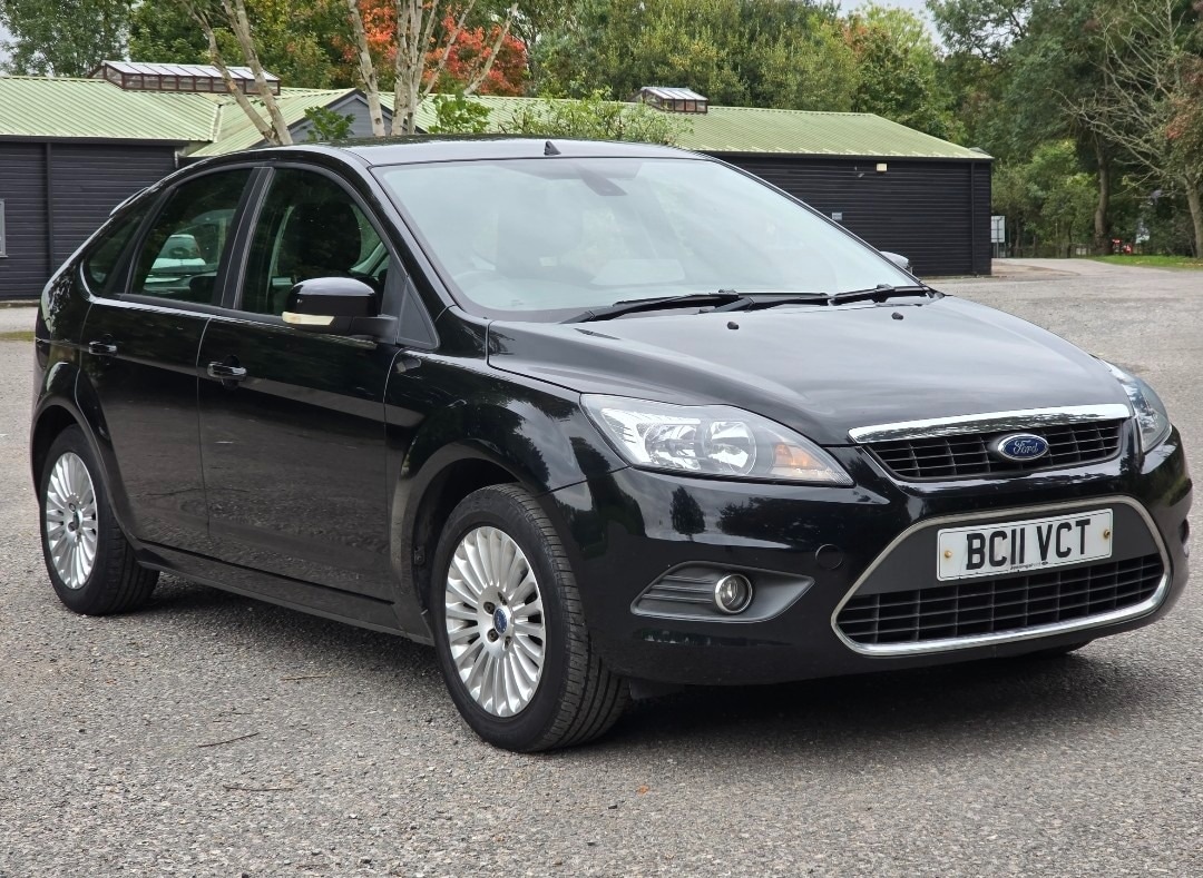 Used Ford Focus 2011 for sale - 76076960: Photo 4