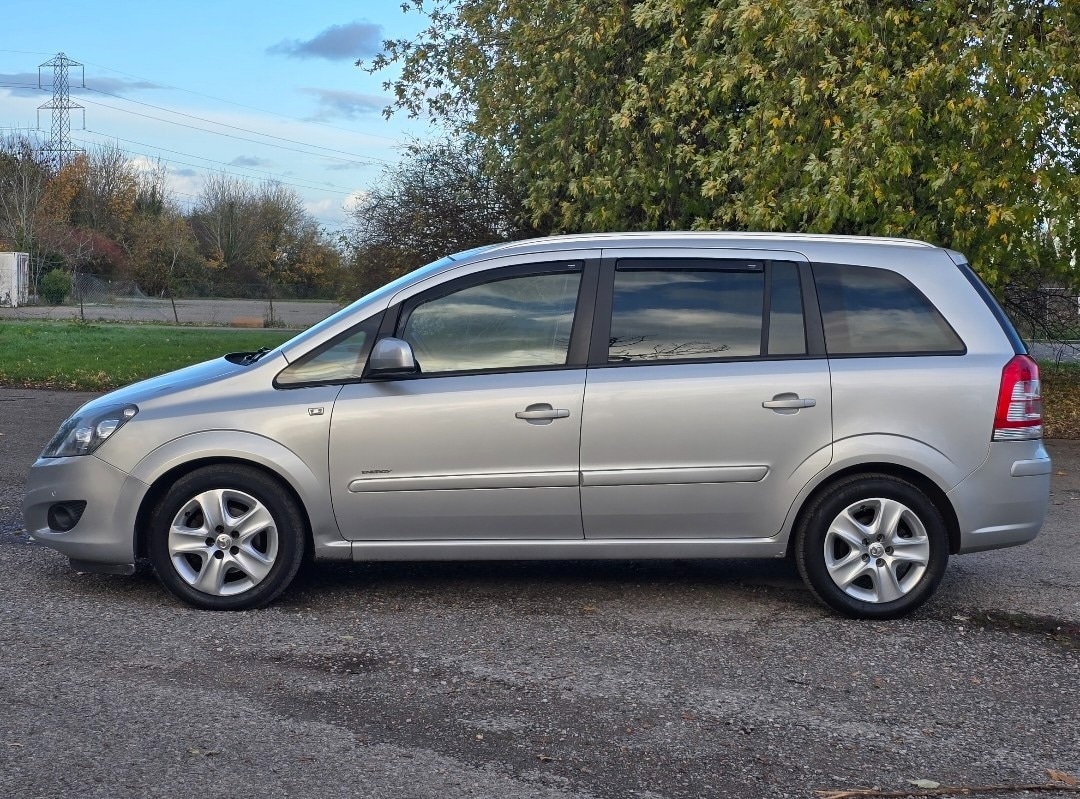 Used Vauxhall Zafira 2010 for sale - 76437992: Photo 6