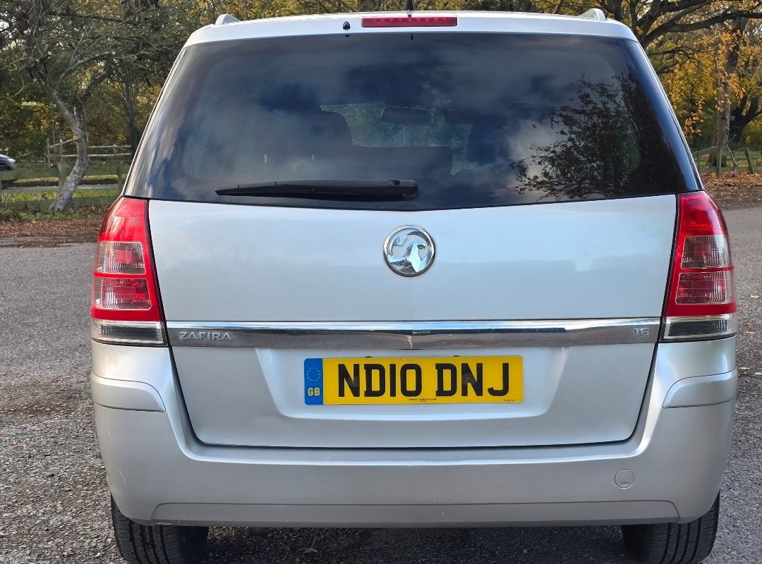Used Vauxhall Zafira 2010 for sale - 76437992: Photo 8