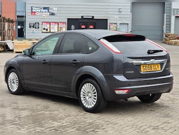 Used Ford Focus 2009 for sale - 77319067: Photo