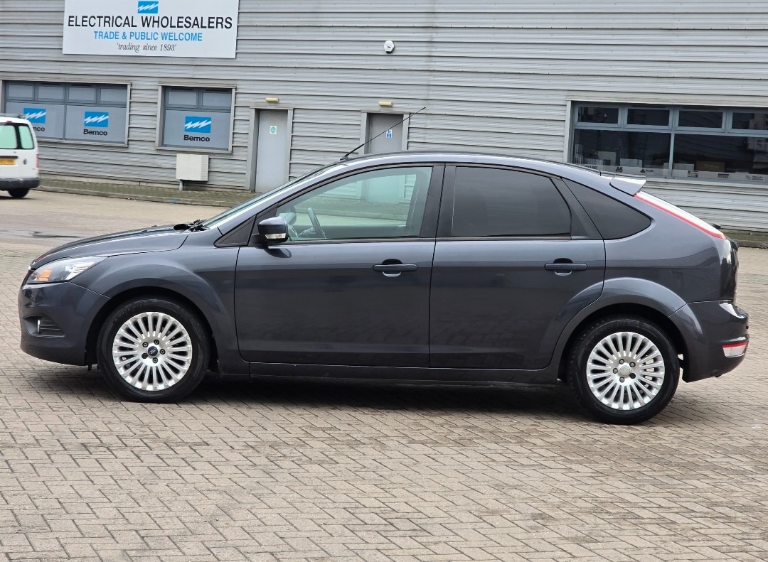 Used Ford Focus 2009 for sale - 77319067: Photo 5