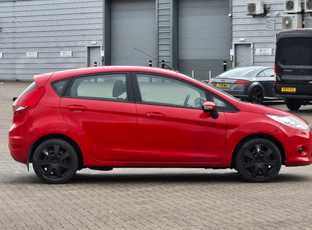 Used Ford Fiesta 2012 for sale - 77392742: Photo 6