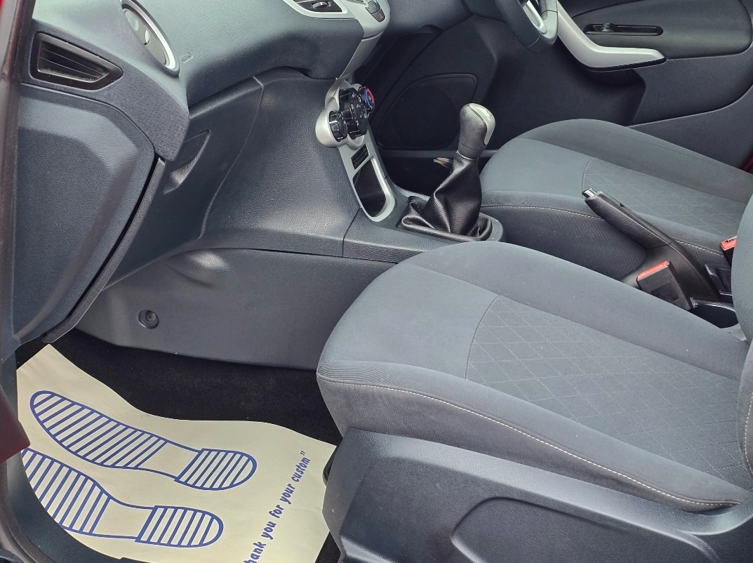 Used Ford Fiesta 2012 for sale - 77392742: Photo 9