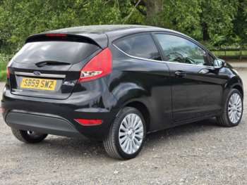 2010 - 1.4 Titanium 3dr. LONG MOT. SERVICE HISTORY. ELECTRIC FOLDING MIRRORS