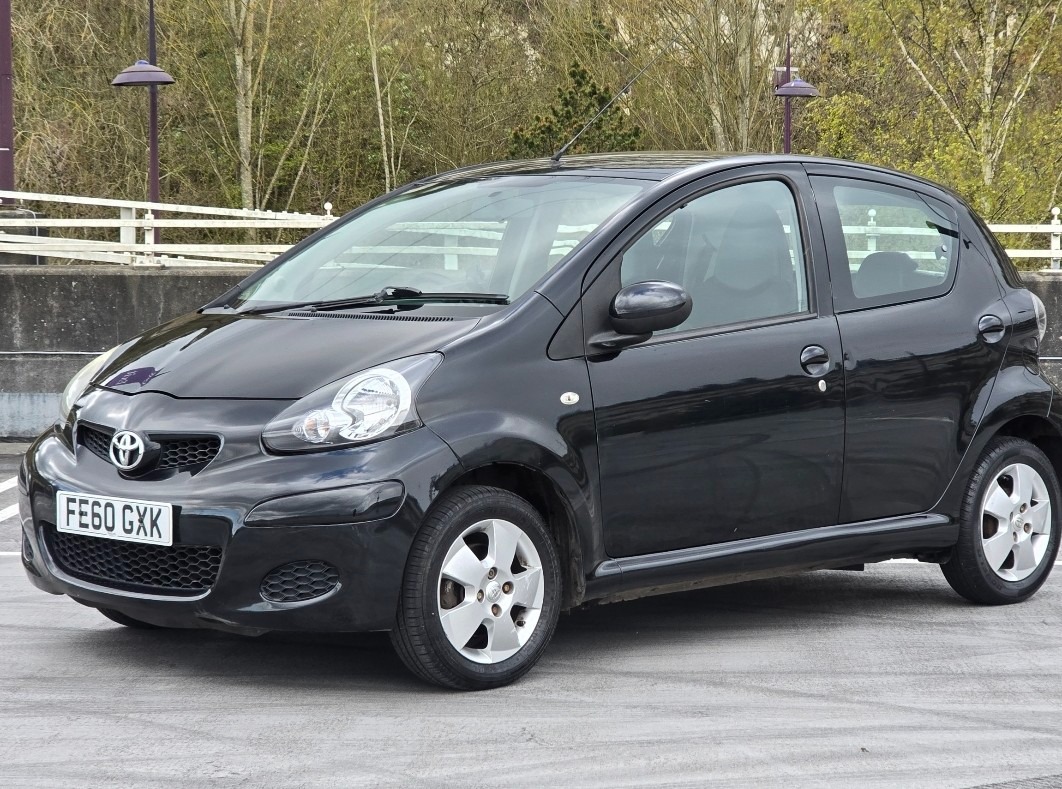 Used Toyota AYGO 2011 for sale - 78013052: Photo 1