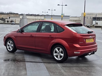Used Ford Focus 2010 for sale - 77605517: Photo