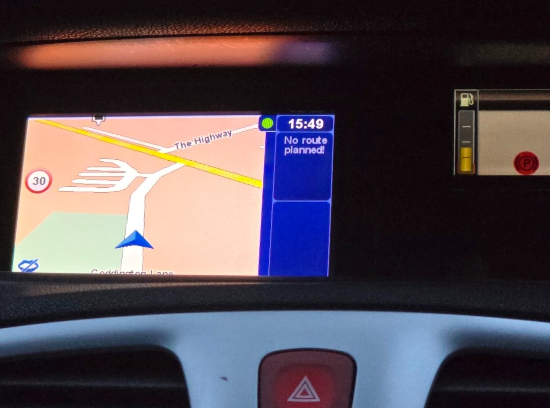 Used Renault Grand Scenic 2010 for sale - 76984600: Photo 11