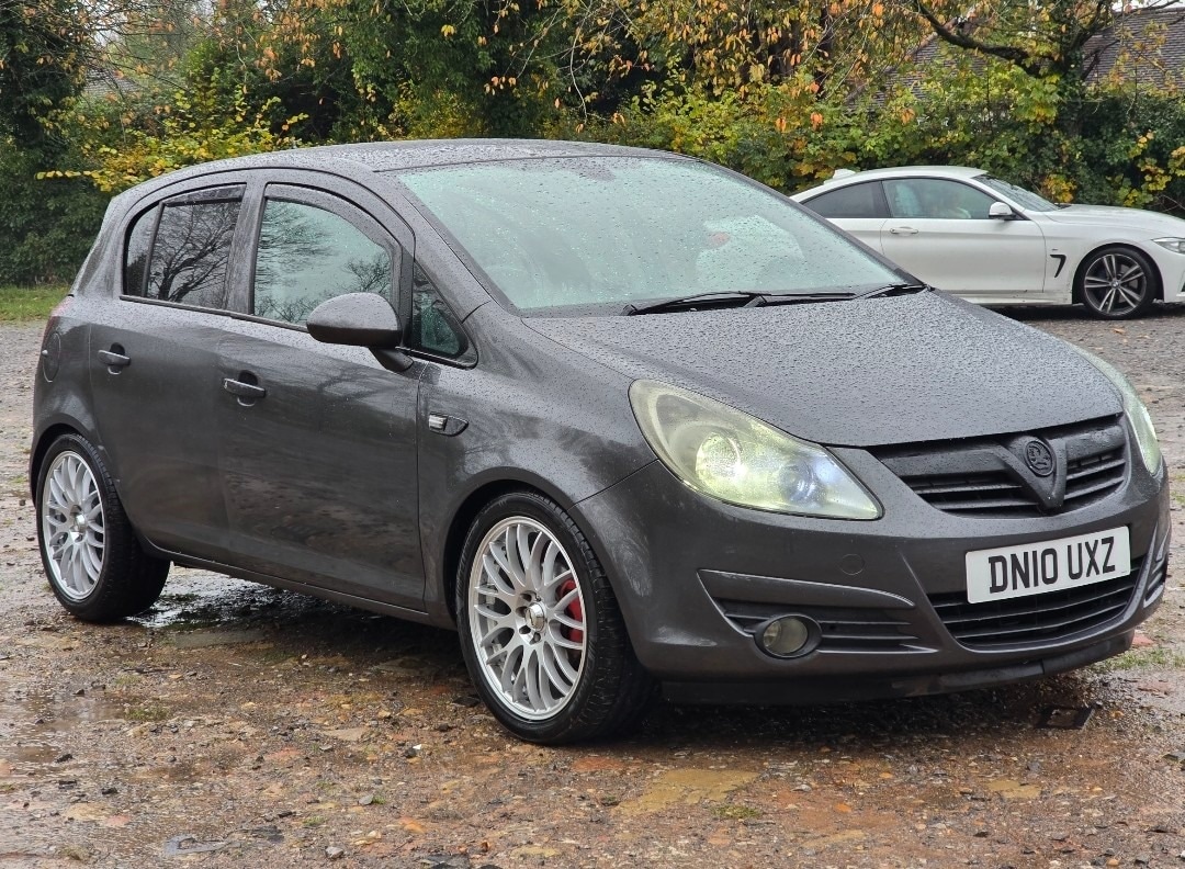 Used Vauxhall Corsa 2010 for sale - 76407069: Photo 2