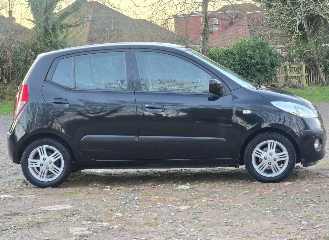 Used Hyundai i10 2011 for sale - 77009414: Photo 6