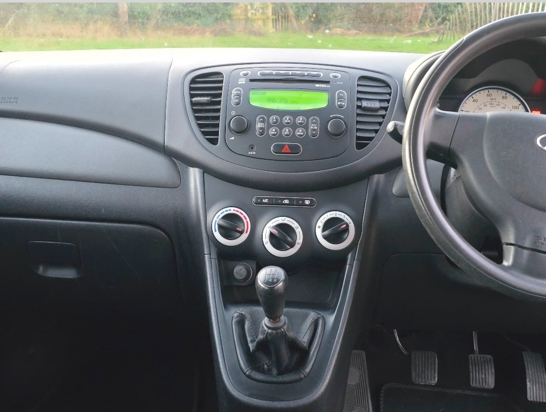 Used Hyundai i10 2011 for sale - 77009414: Photo 9