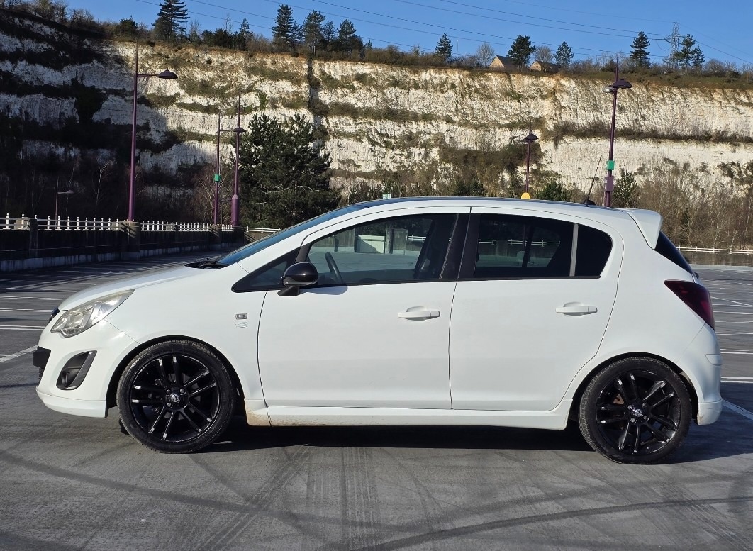 Used Vauxhall Corsa 2013 for sale - 77578743: Photo 5