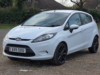 Used Ford Fiesta 2011 for sale - 77311501: Photo