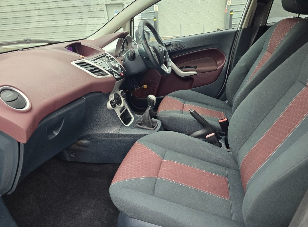 Used Ford Fiesta 2011 for sale - 78043140: Photo 10