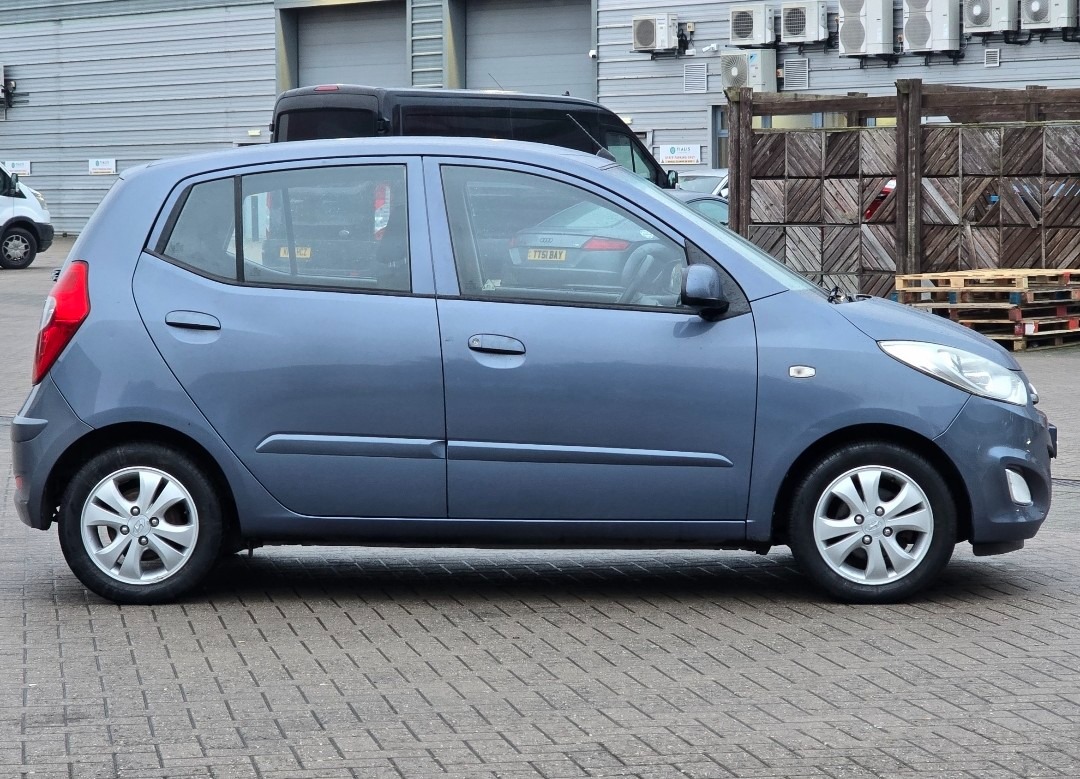 Used Hyundai i10 2014 for sale - 77508260: Photo 6