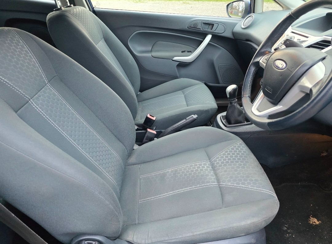 Used Ford Fiesta 2010 for sale - 76908205: Photo 10