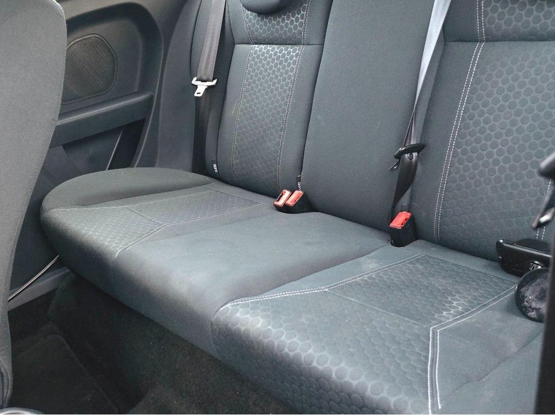 Used Ford Fiesta 2010 for sale - 76908205: Photo 11