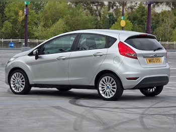 Used Ford Fiesta 2010 for sale - 75731370: Photo