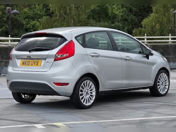 Used Ford Fiesta 2010 for sale - 75731370: Photo