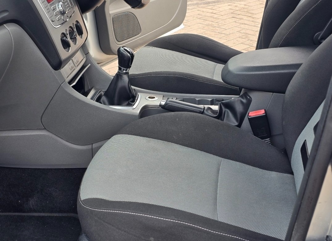 Used Ford Focus 2009 for sale - 77629410: Photo 10